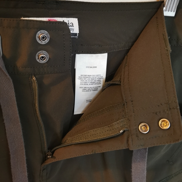 COLUMBIA | Mini Skirt, Dark Khaki Green - Picture 4 of 5